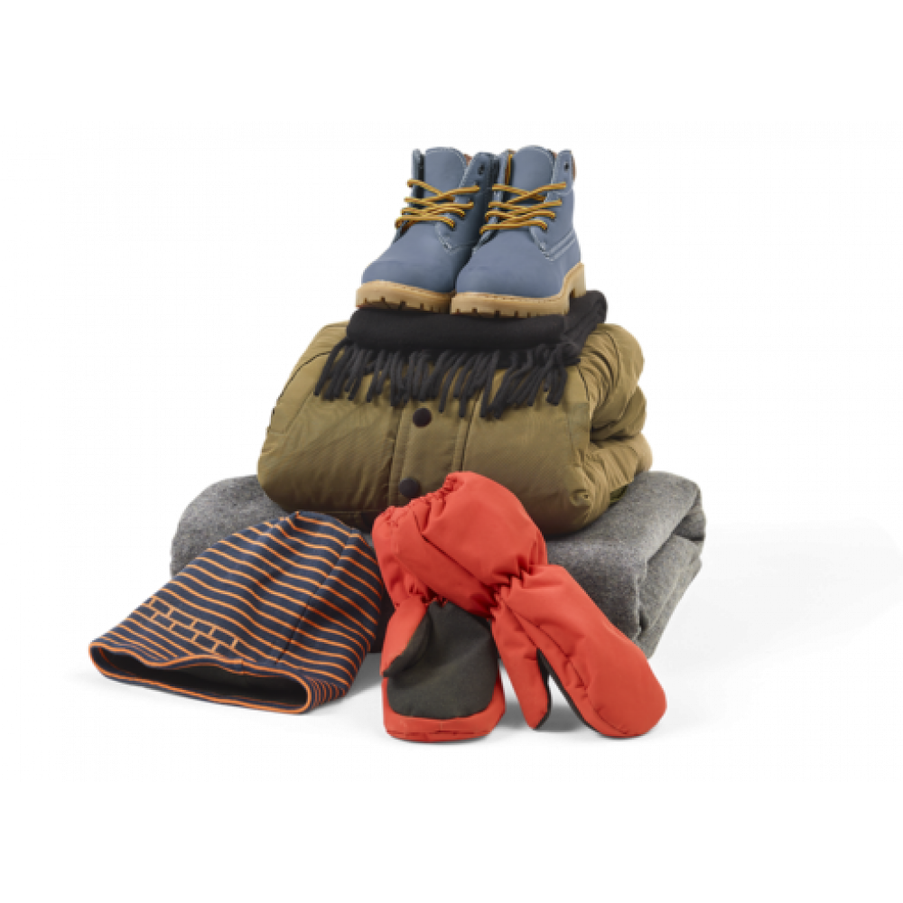 Life-saving Winter Clothing Kit